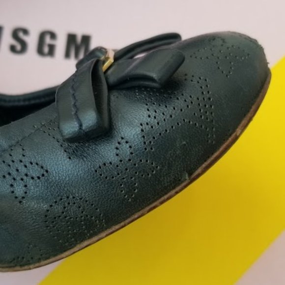 Authentic Louis Vuitton Leather Navy Elba Flats 37 - Picture 9 of 11